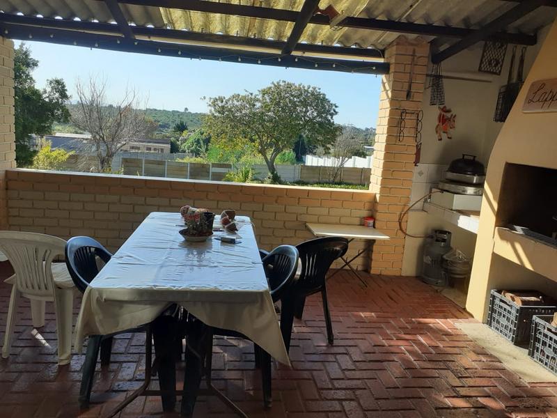 4 Bedroom Property for Sale in Albertinia Western Cape